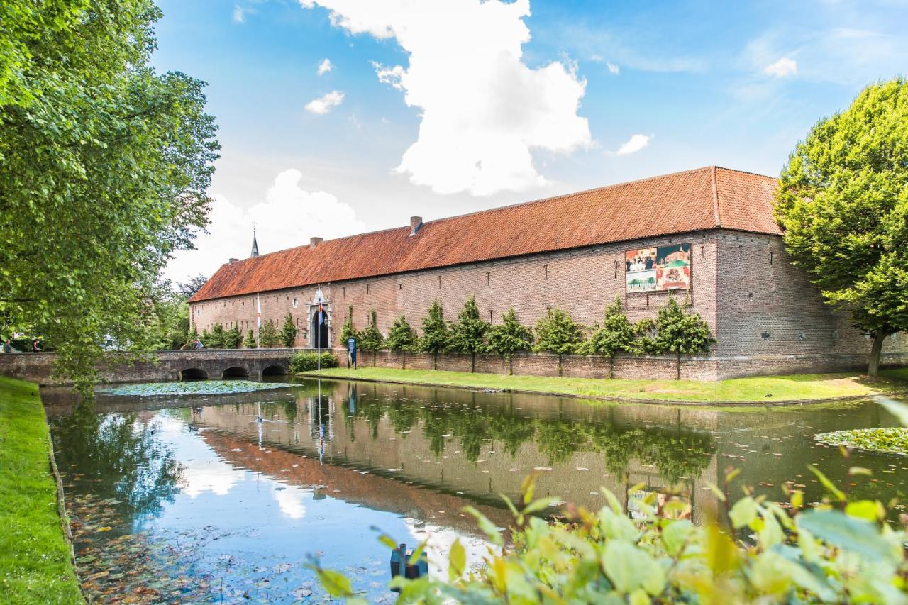 Bed and Breakfast Landgoed Kasteel Limbricht Esterno foto