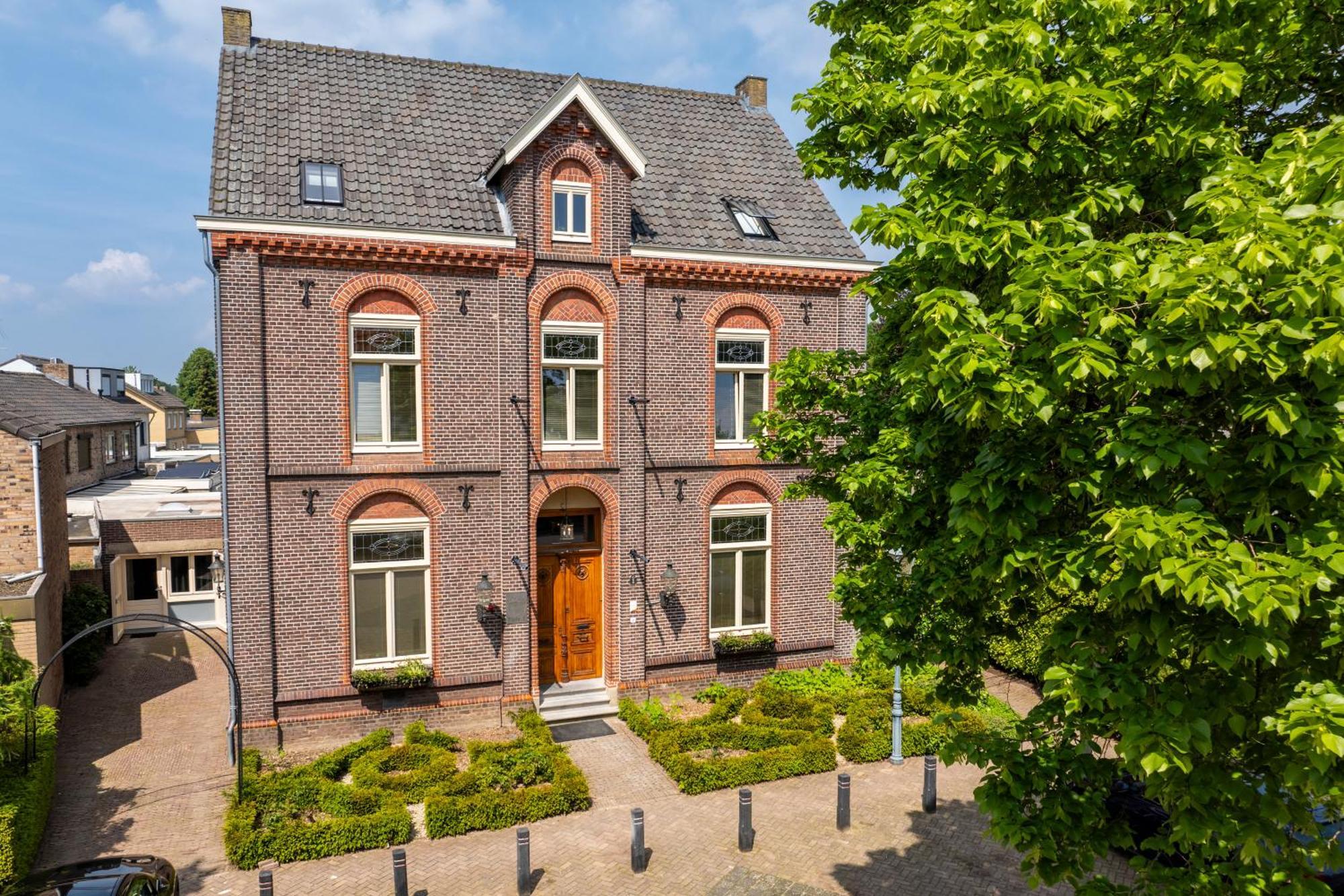 Bed and Breakfast Landgoed Kasteel Limbricht Esterno foto