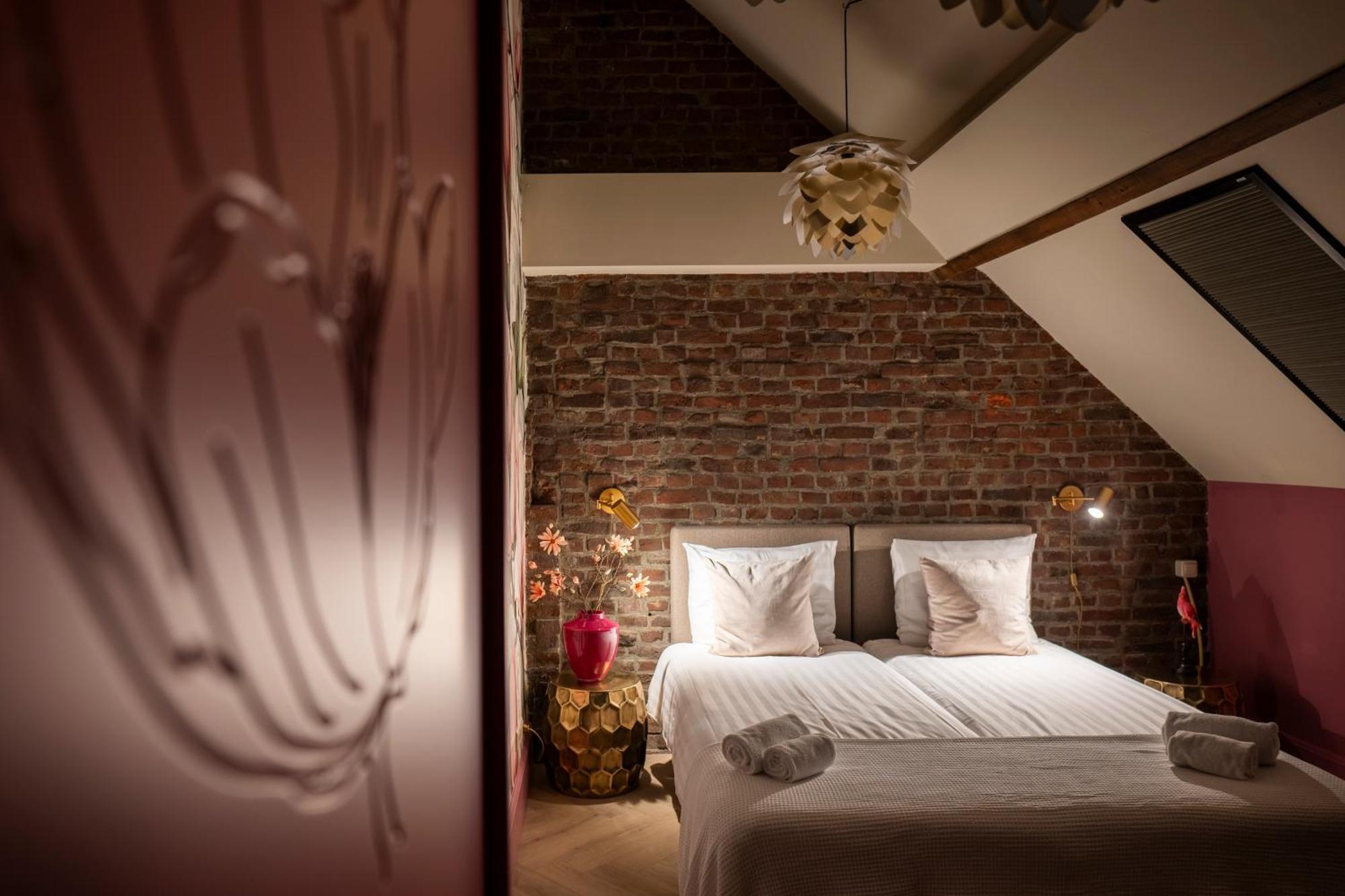 Bed and Breakfast Landgoed Kasteel Limbricht Esterno foto