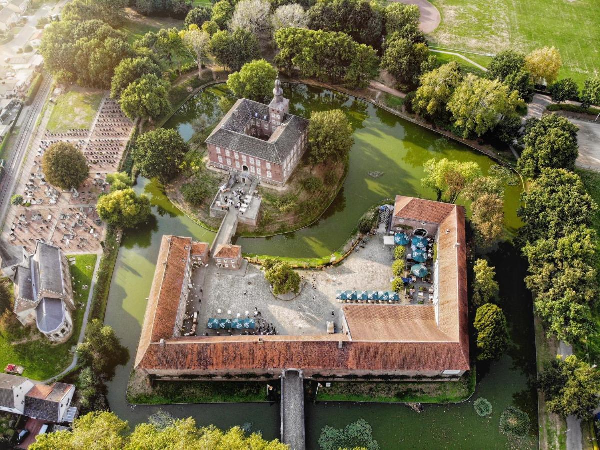 Bed and Breakfast Landgoed Kasteel Limbricht Esterno foto